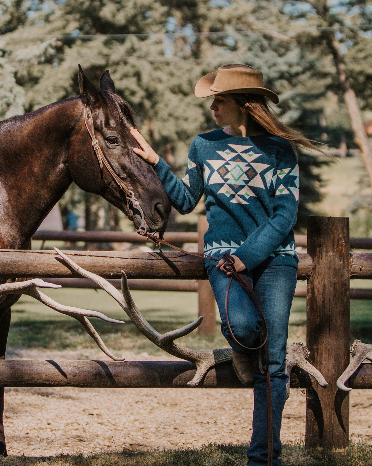 Outback Trading Company Women’s Alma Sweater Shirts & Tops